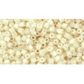 11/0 Toho Hexagon Opaque Lustered Light Beige 11-123L (10g)